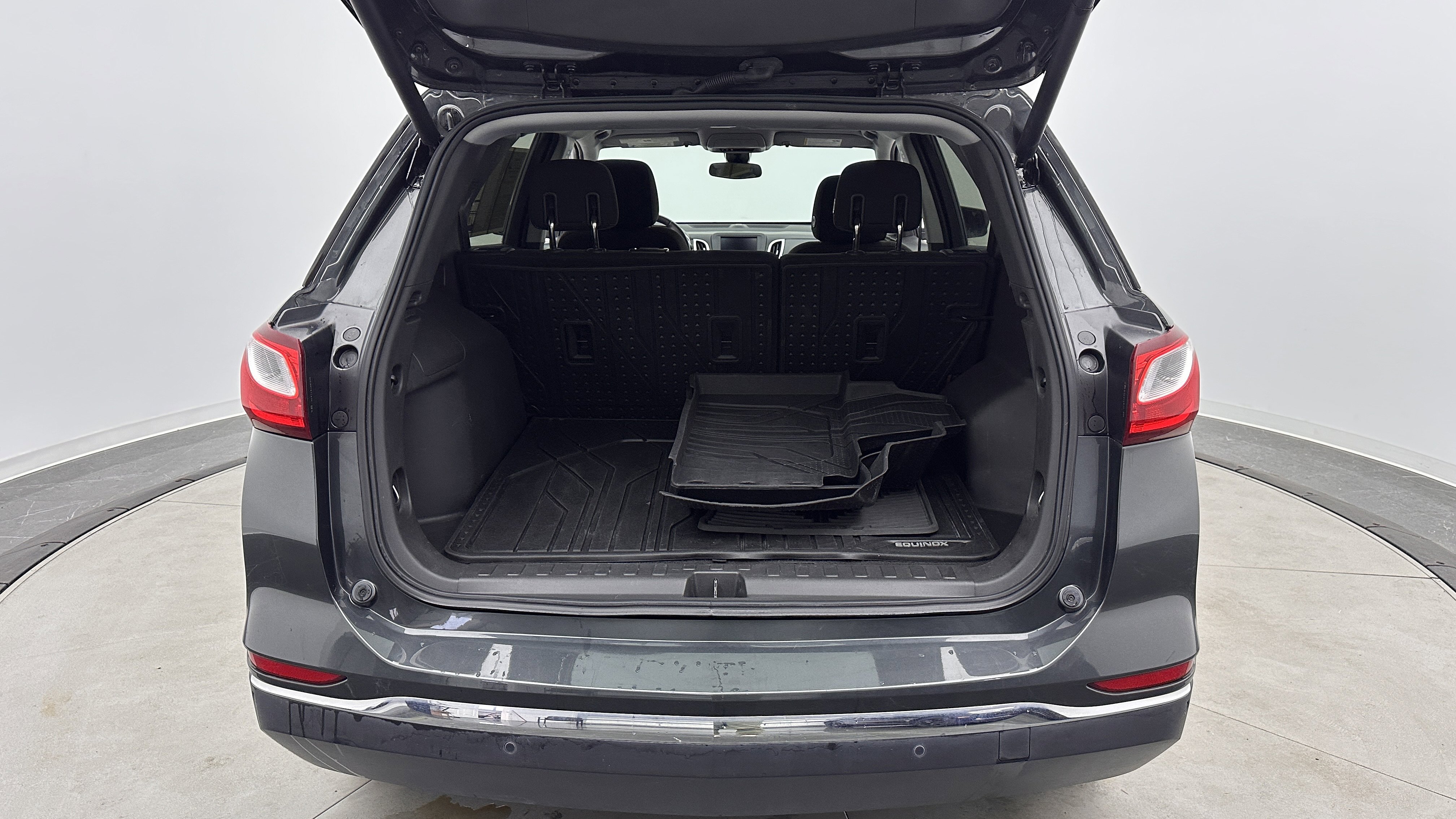 Used 2020 Chevrolet Equinox LT image 31