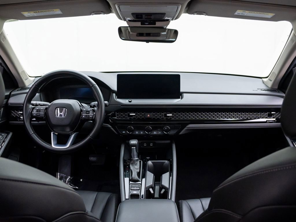 Used 2024 Honda Accord Touring image 12