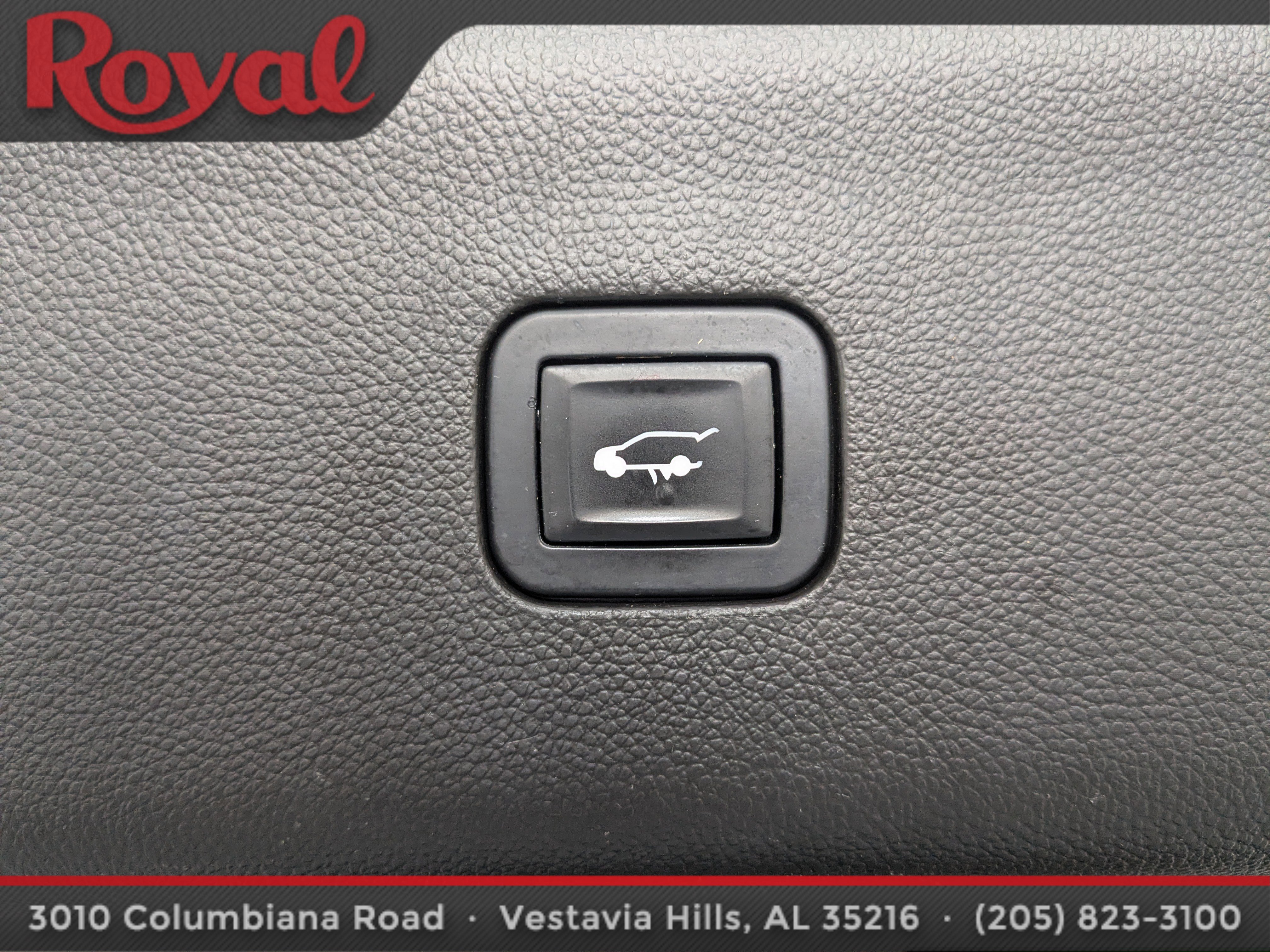 Used 2018 Buick Enclave Essence FWD image 15