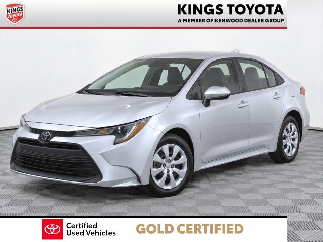 Certified 2026 Toyota Corolla LE FWD image 3