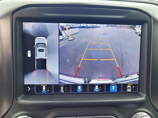 Used 2022 GMC Sierra 1500 AT4 w/ AT4 Carbonpro Edition image 18