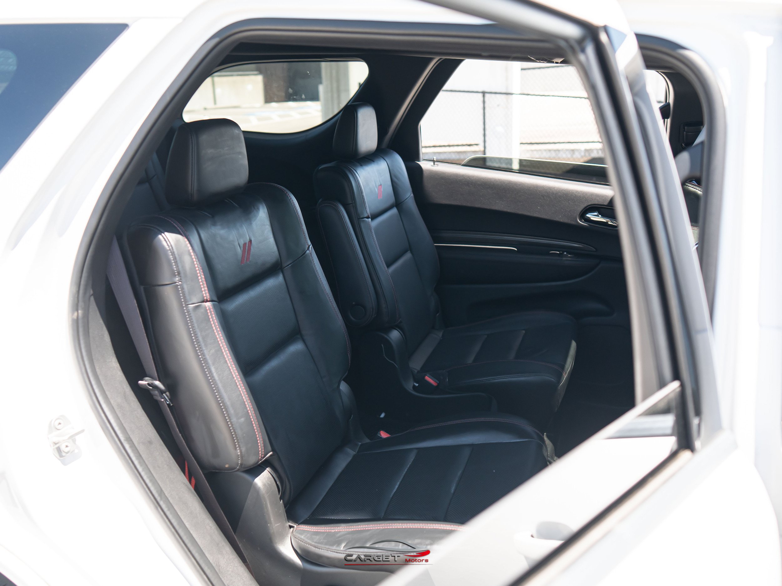 Used 2022 Dodge Durango R/T w/ Blacktop Package AWD/4WD image 18