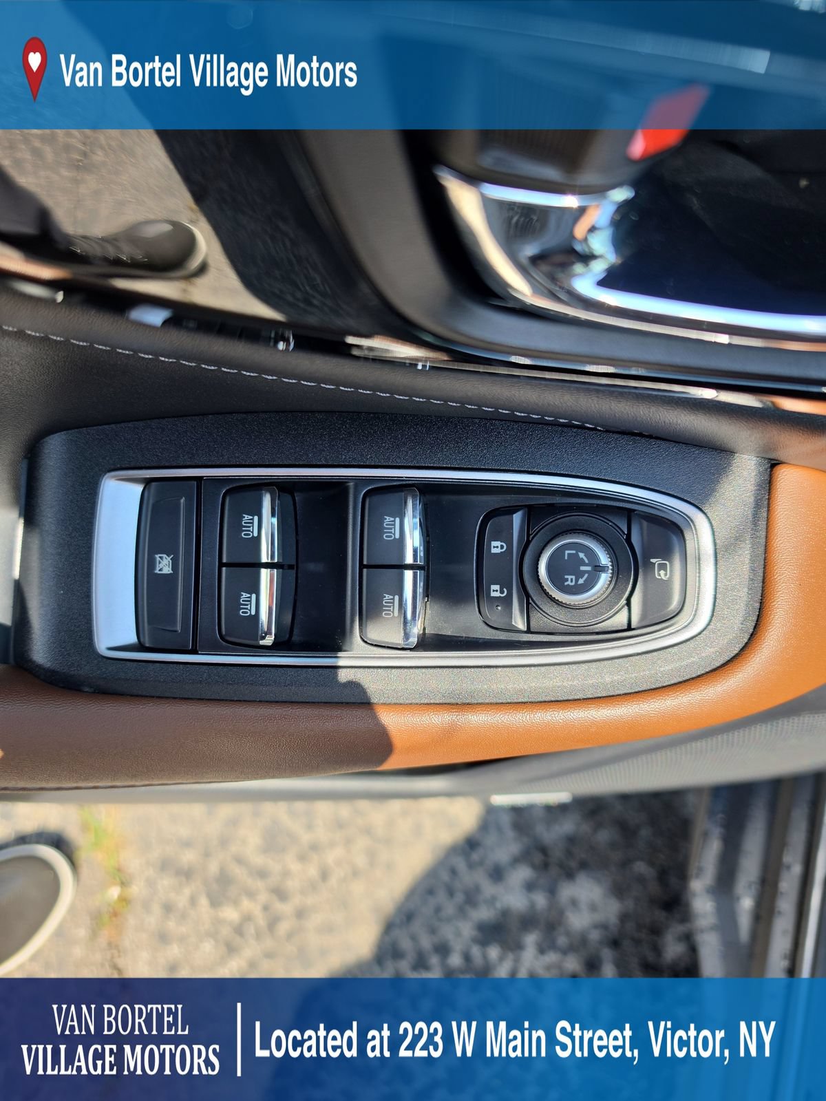 Used 2020 Subaru Outback Touring AWD/4WD image 11