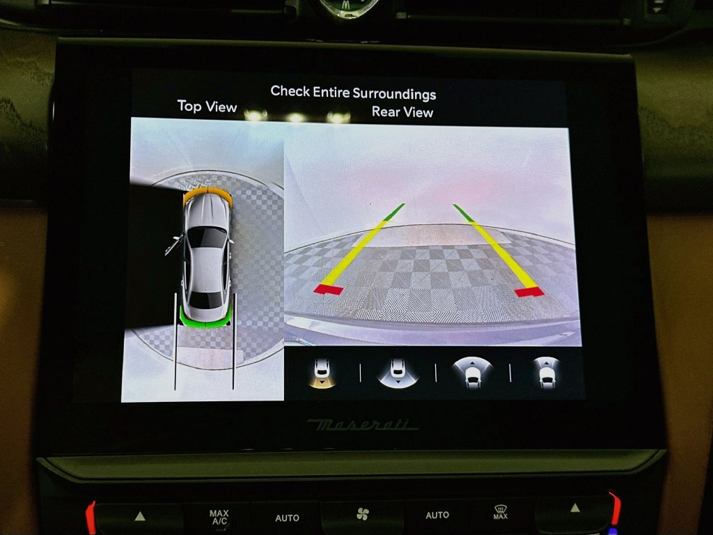 Used 2022 Maserati Quattroporte GT RWD image 14