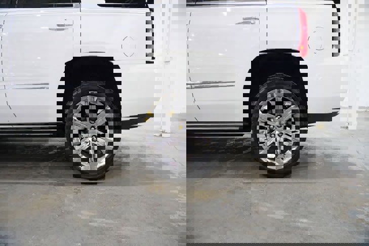 Used 2016 GMC Yukon Denali w/ Open Road Package image 7