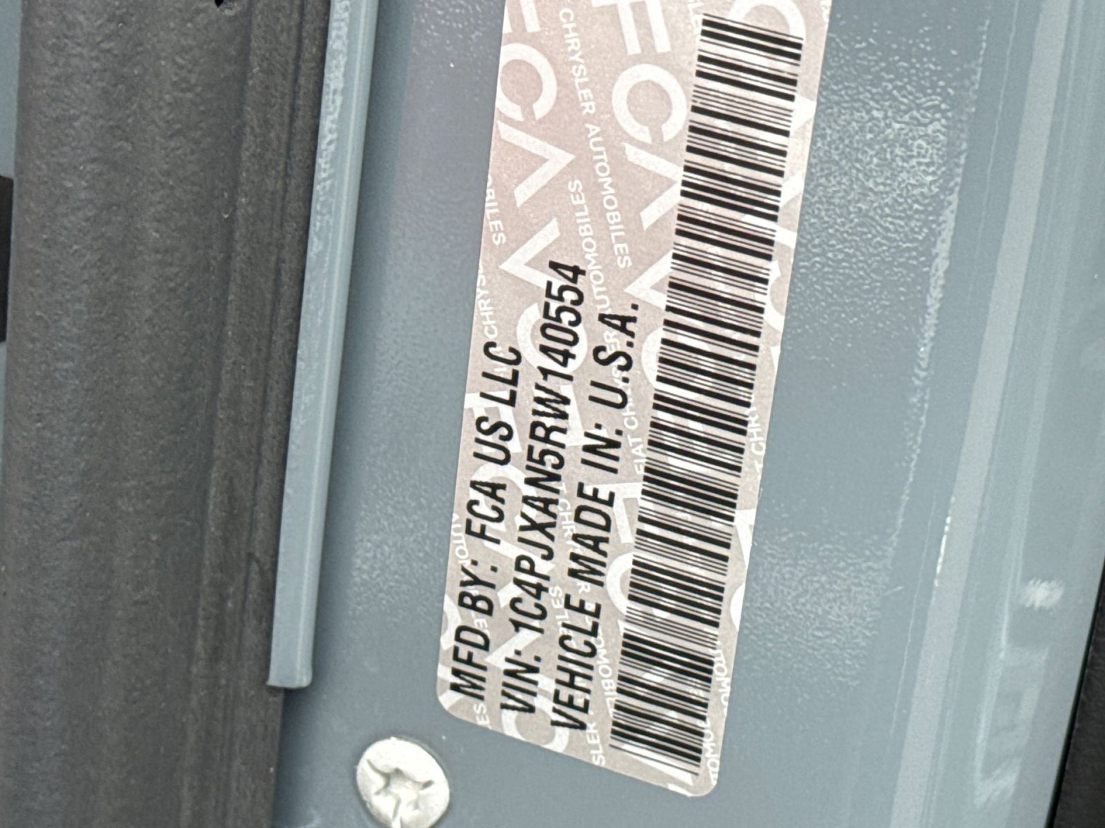 Used 2024 Jeep Wrangler Sport S image 27