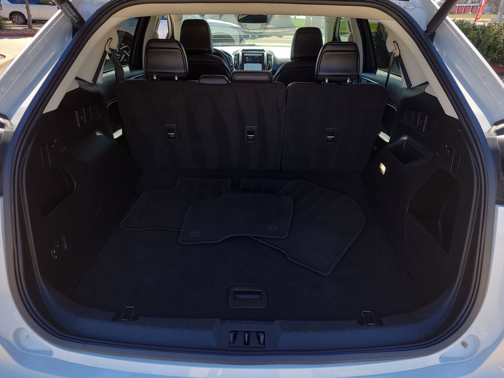 Used 2021 Ford Edge SEL w/ Convenience Package image 8
