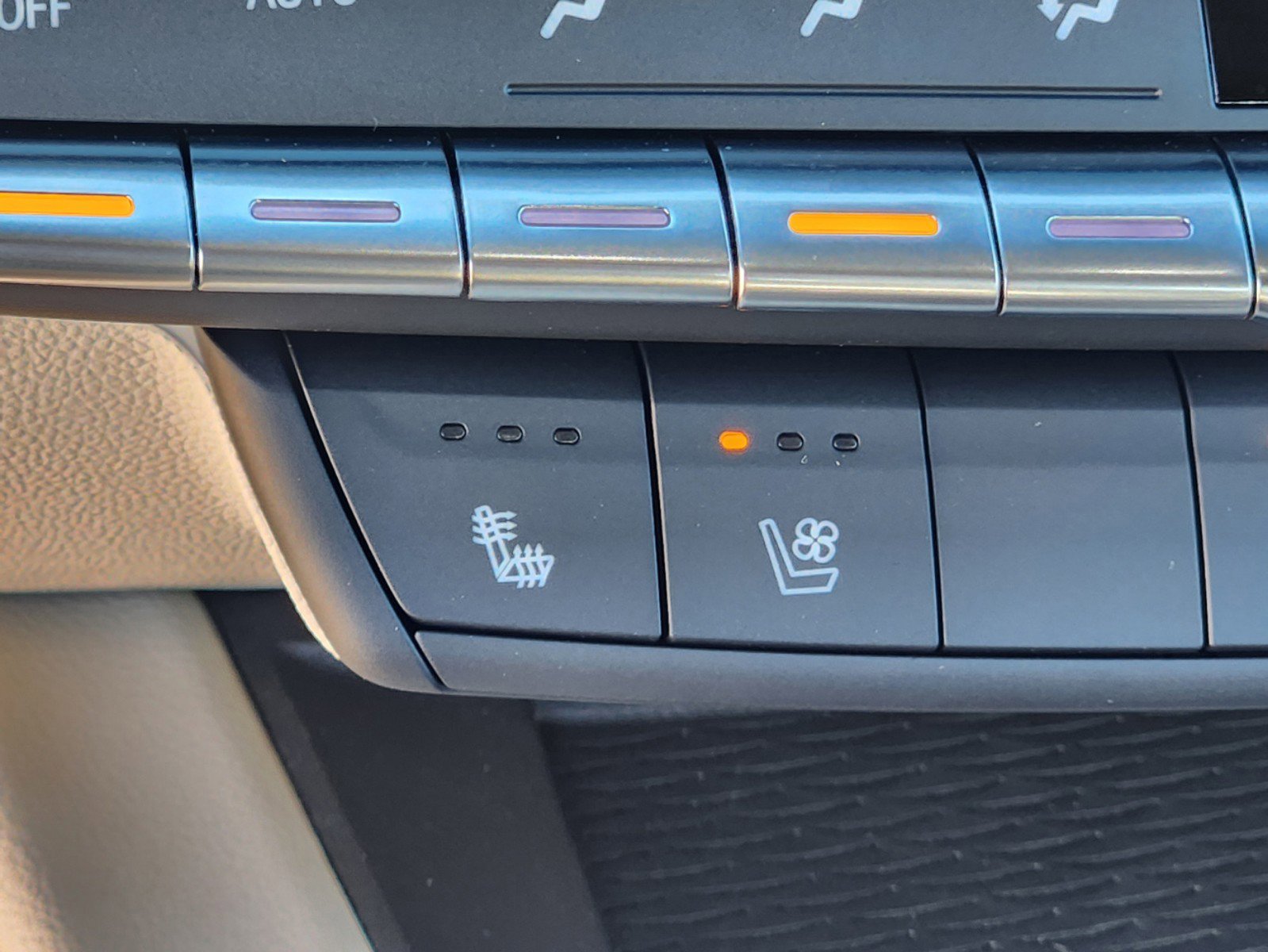 New 2025 Cadillac CT4 Premium Luxury image 26