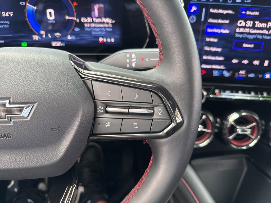 Used 2025 Chevrolet Blazer EV RS RWD image 76