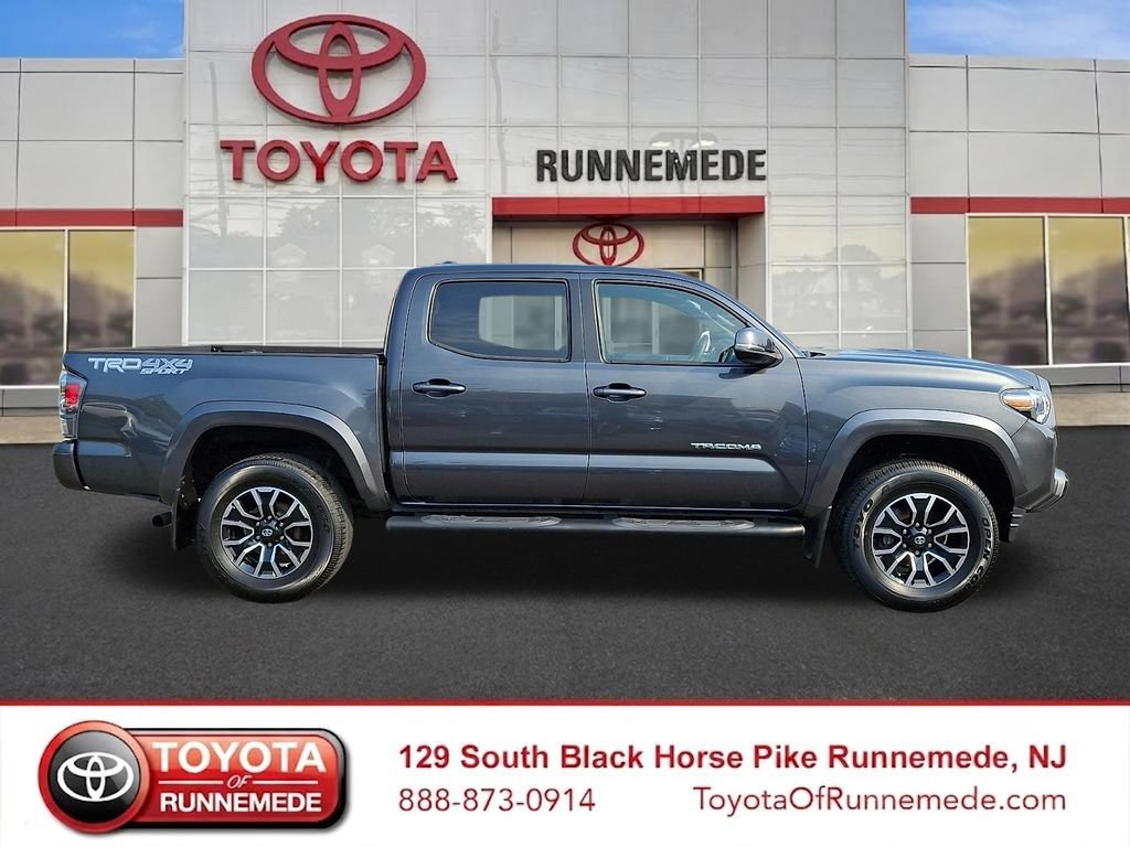 Certified 2023 Toyota Tacoma TRD Sport AWD/4WD image 7