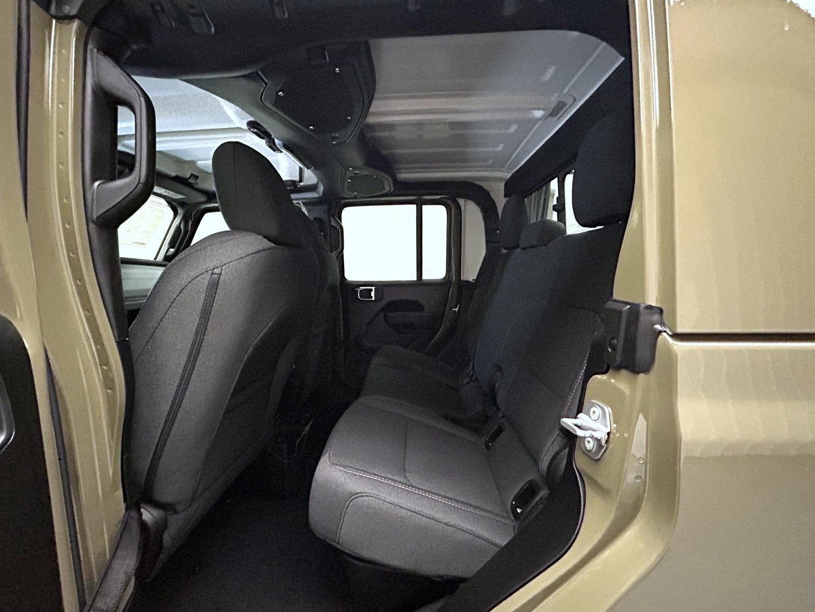 New 2026 Jeep Gladiator Sport image 11