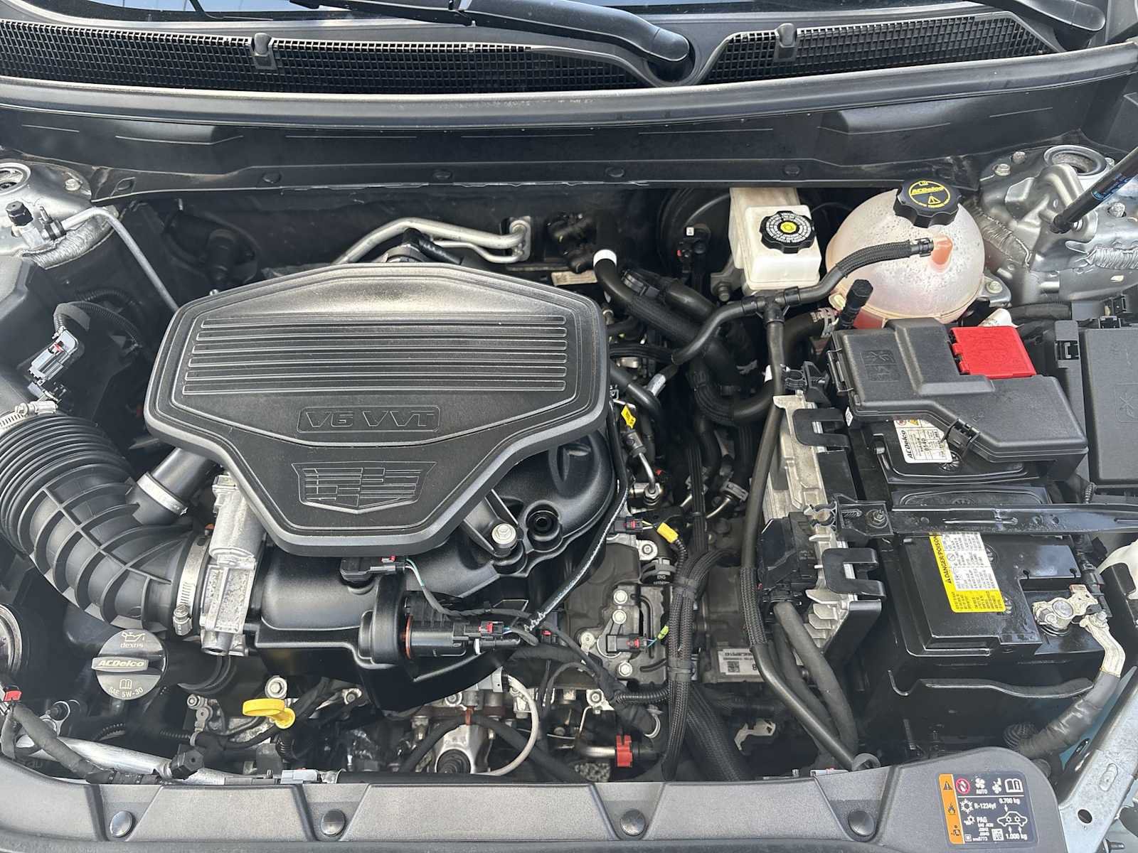 Certified 2025 Cadillac XT5 Sportv w/ Technology Package AWD/4WD image 32