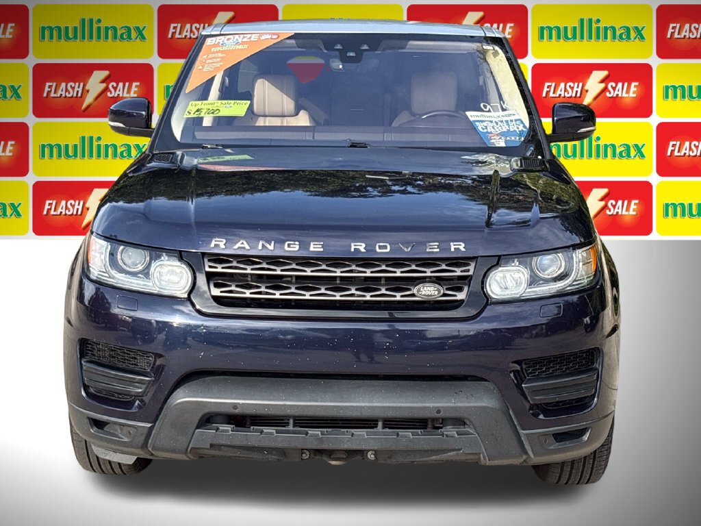 Used 2017 Land Rover Range Rover Sport SE AWD/4WD image 14