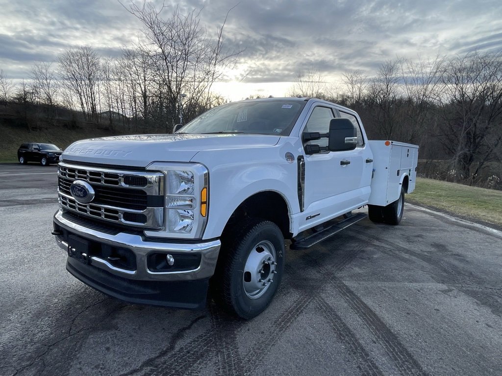 New 2026 Ford F350 XL w/ XL Chrome Package image 7