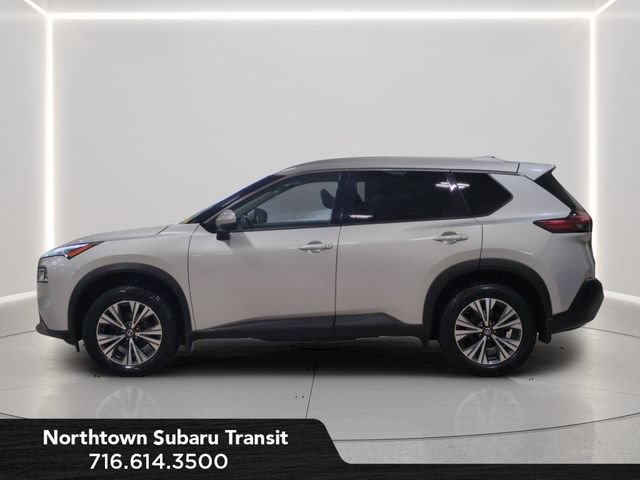 Used 2021 Nissan Rogue SV w/ Premium Package AWD/4WD image 2