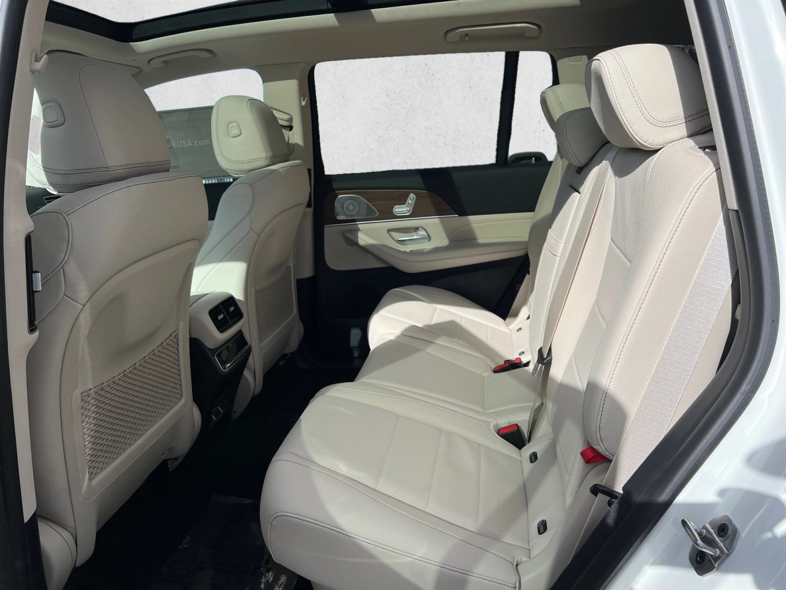 New 2026 Mercedes-Benz GLS 450 4MATIC image 17