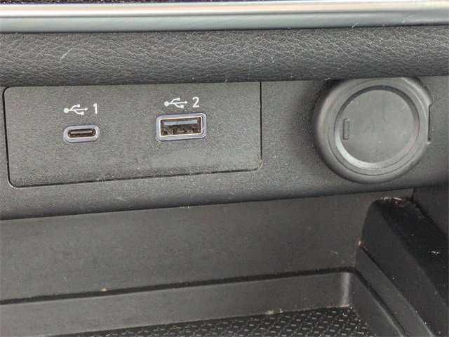 Used 2023 Nissan Rogue SV image 26