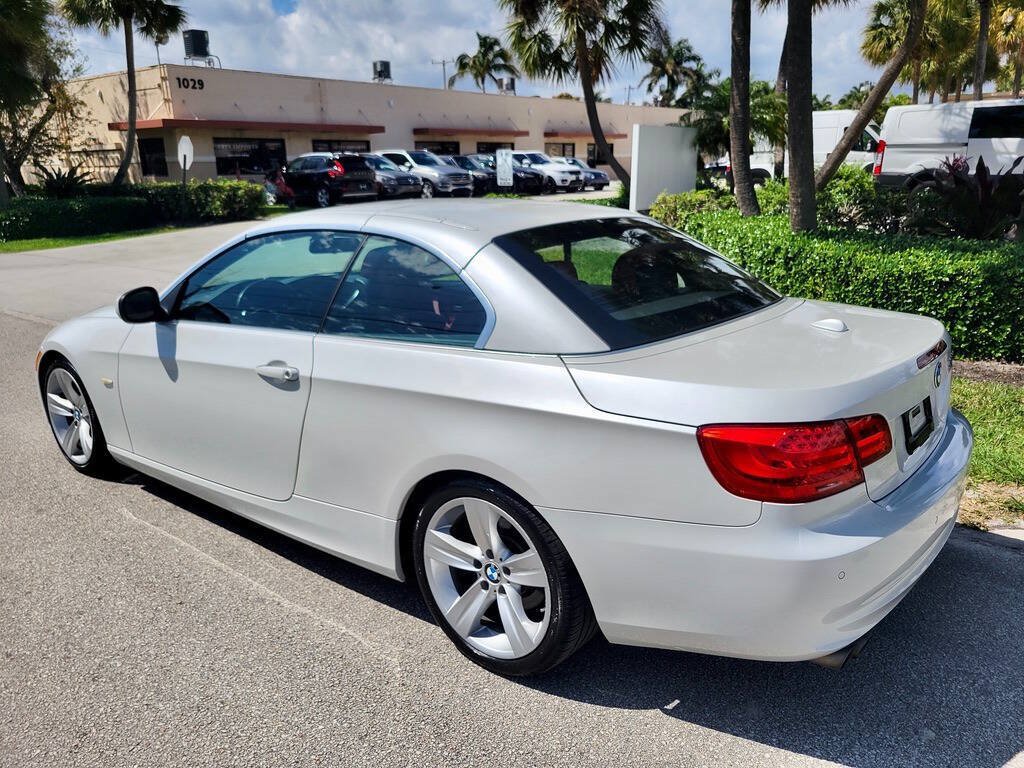 Used 2011 BMW 328i Convertible w/ Premium Pkg RWD image 10