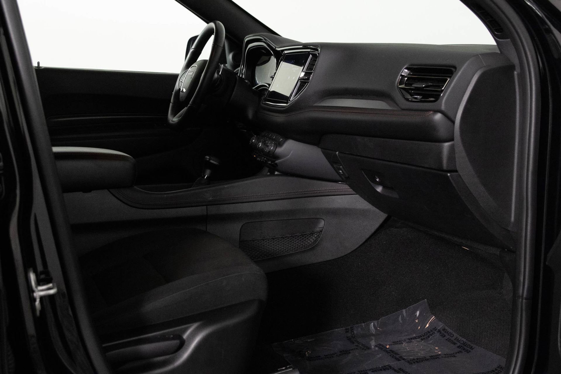 Used 2025 Dodge Durango GT AWD/4WD image 38