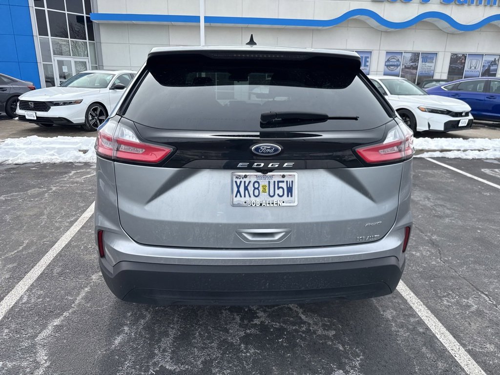 Used 2024 Ford Edge SE image 6