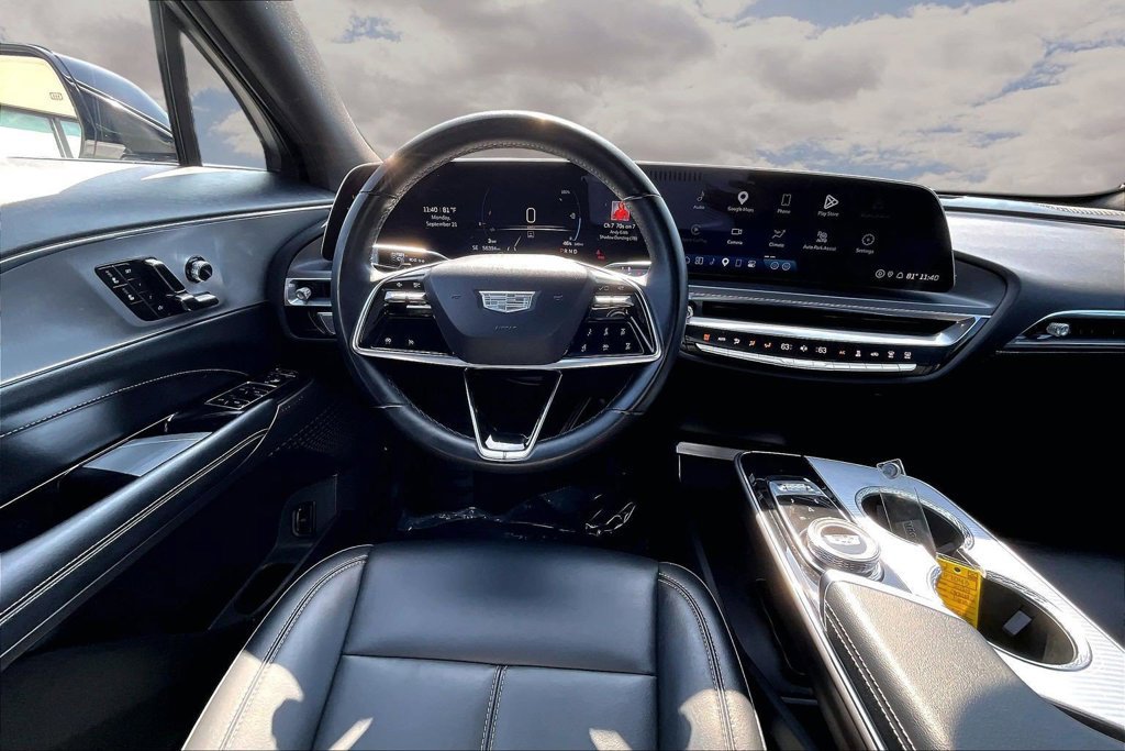 Certified 2024 Cadillac Lyriq Tech w/ Driver Assist Package AWD/4WD image 8