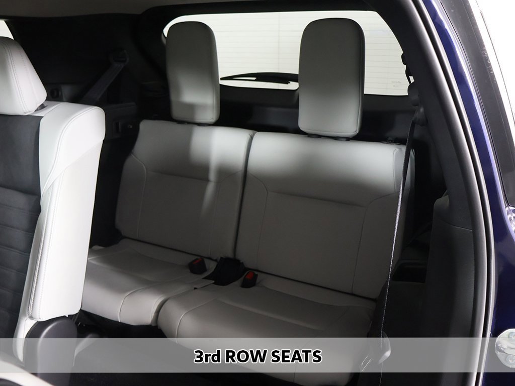 New 2025 Mitsubishi Outlander SE image 9