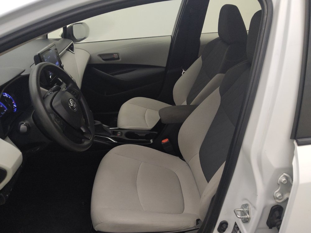 Used 2022 Toyota Corolla LE FWD image 17