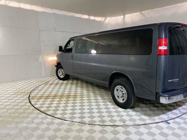 Used 2016 Chevrolet Express 3500 LT w/ LT Preferred Equipment Group RWD image 23