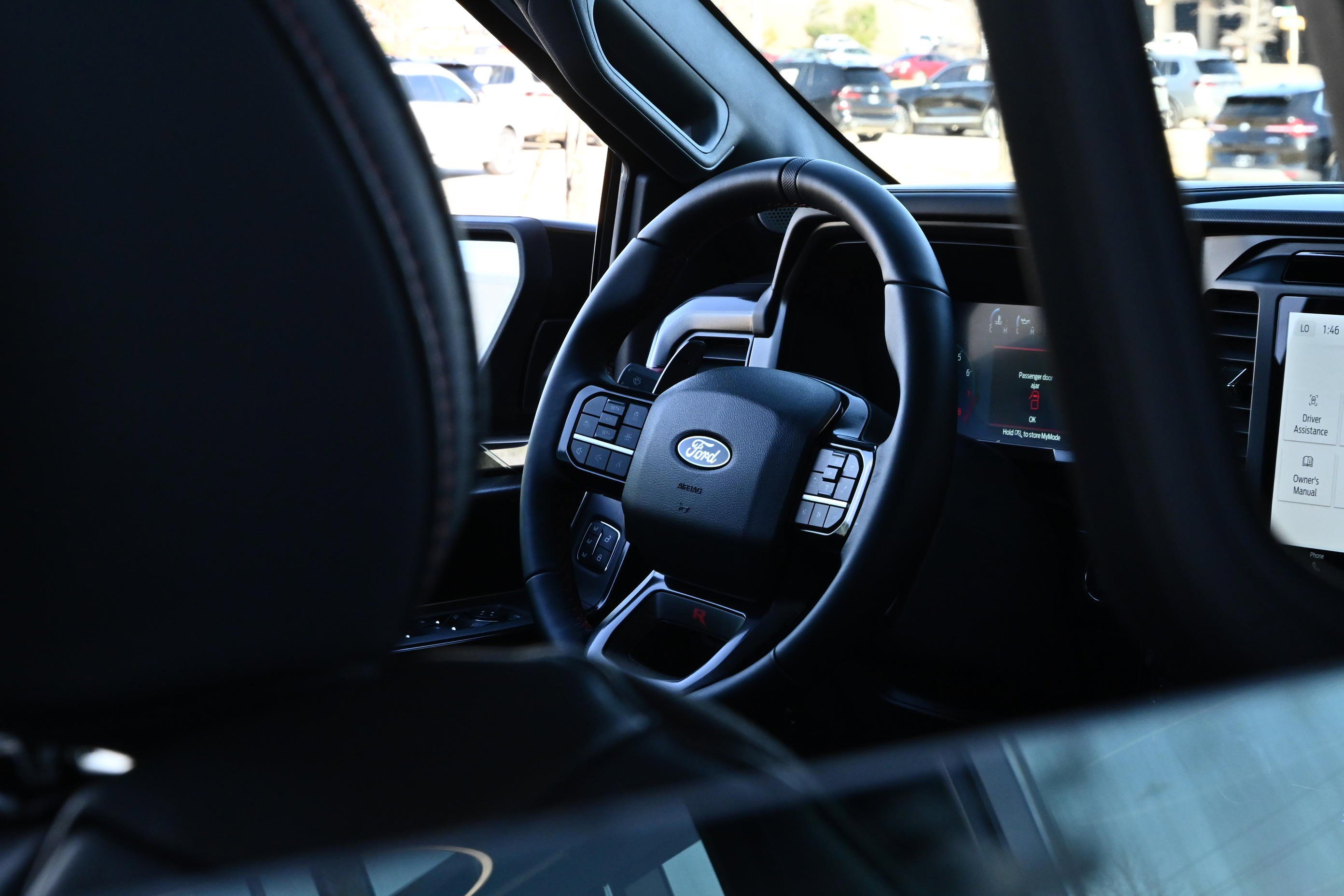 Used 2025 Ford F150 Raptor w/ Equipment Group 803A Raptor R image 27