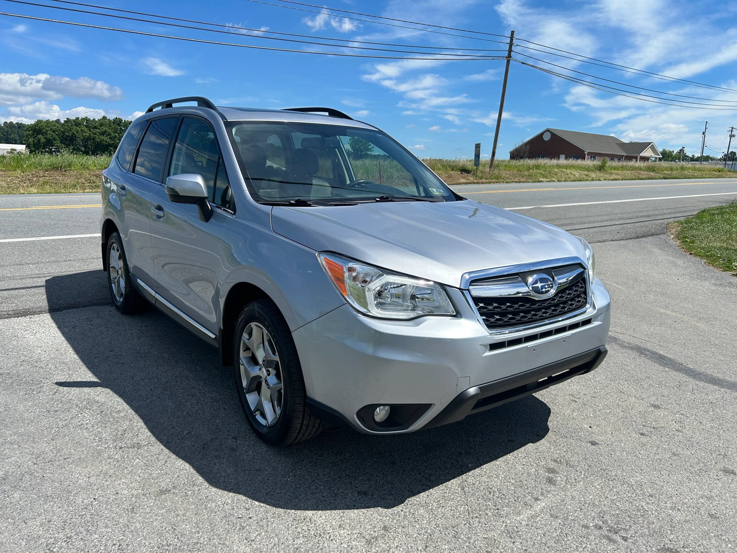 Used 2016 Subaru Forester 2.5i Touring w/ Protection Package #2 AWD/4WD image 3