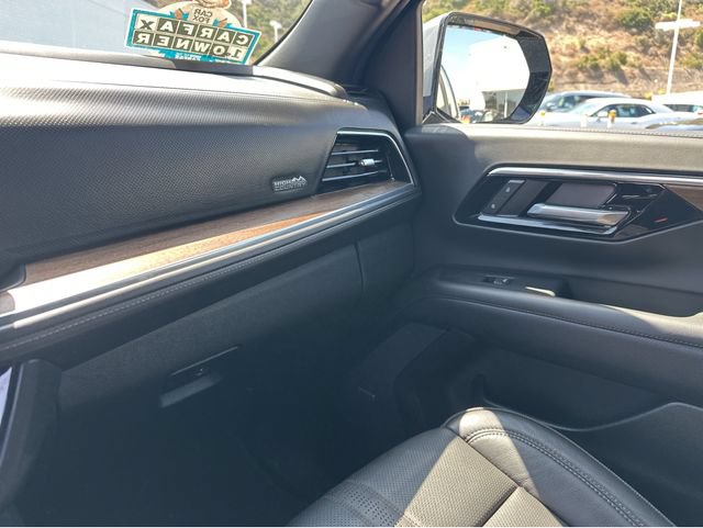 Certified 2025 Chevrolet Tahoe High Country AWD/4WD image 8