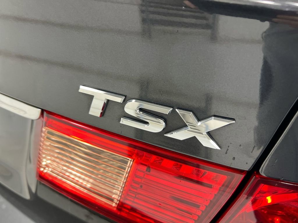 Used 2013 Acura TSX Sedan image 25