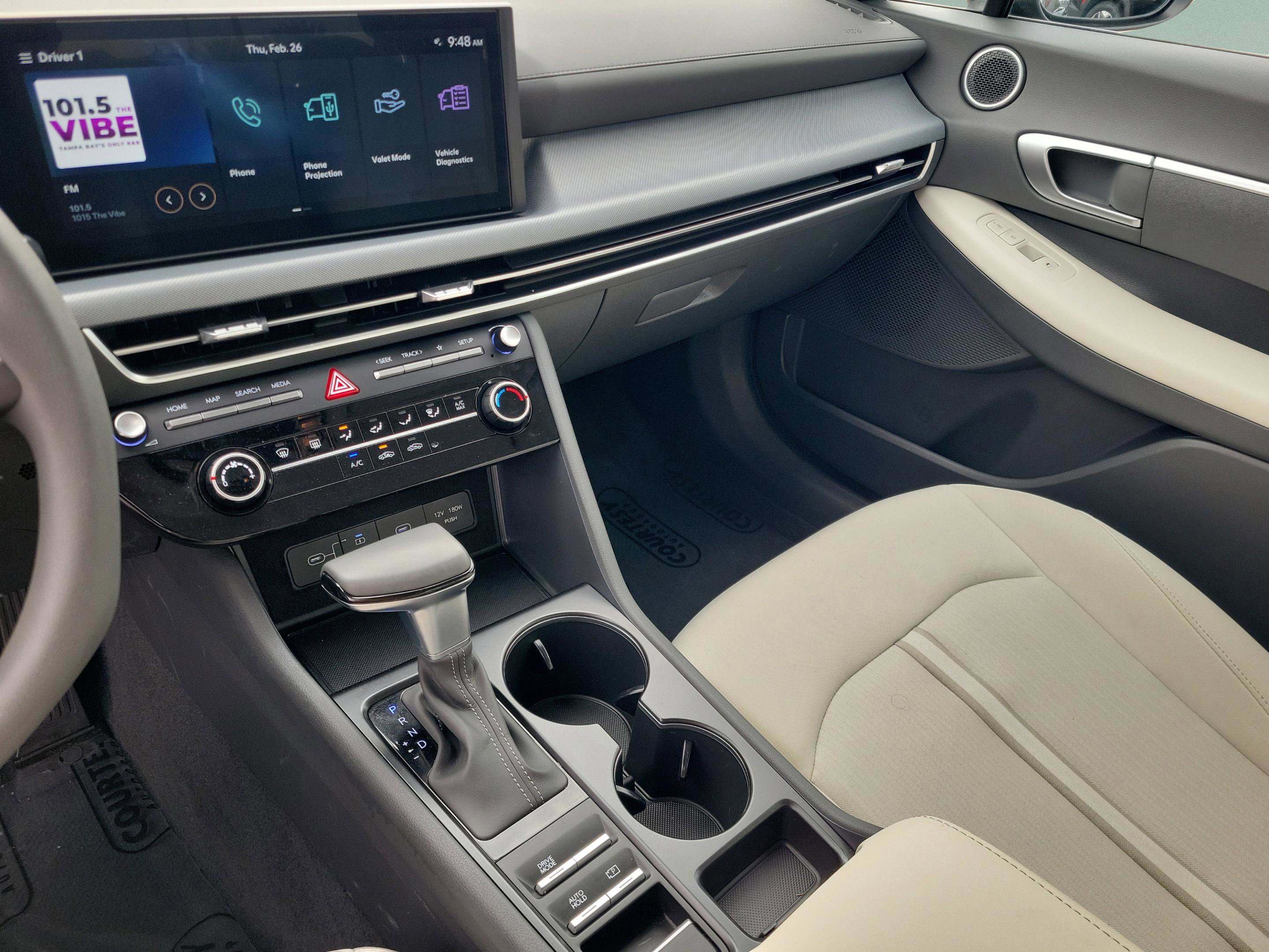 Used 2025 Hyundai Sonata SE image 29