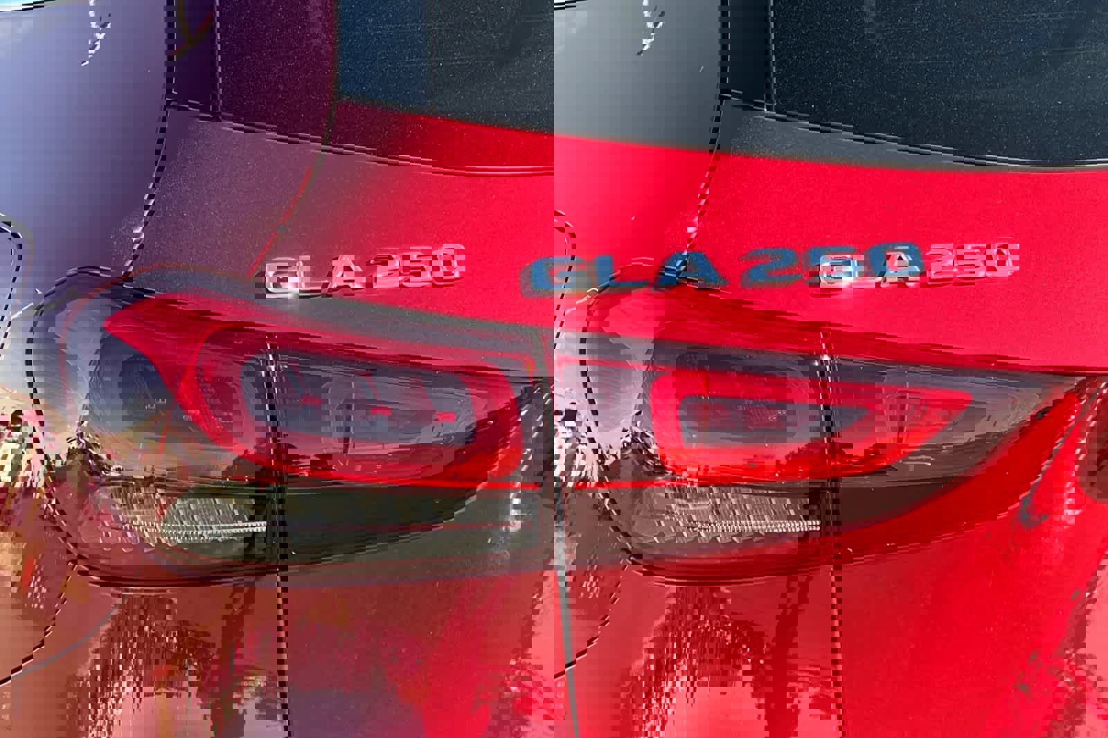 Used 2021 Mercedes-Benz GLA 250 4MATIC image 32