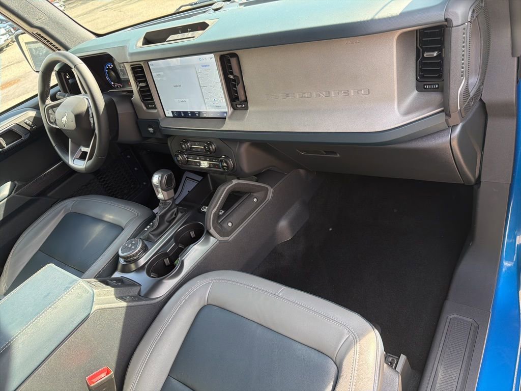 Used 2024 Ford Bronco Outer Banks AWD/4WD image 22