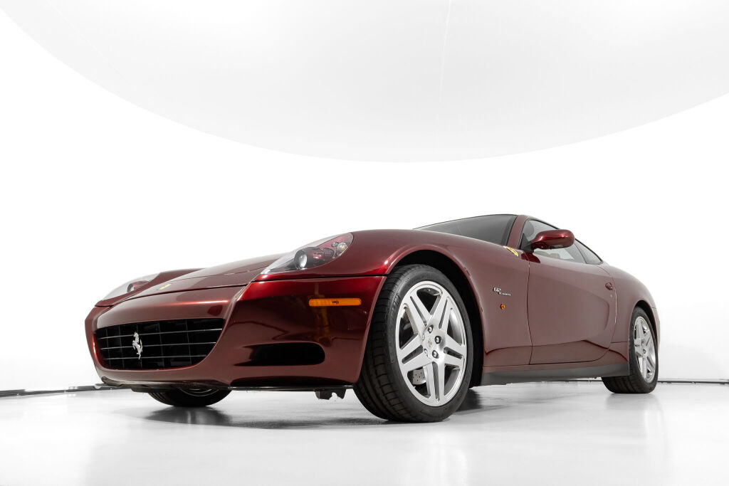 Used 2005 Ferrari 612 Scaglietti RWD image 11