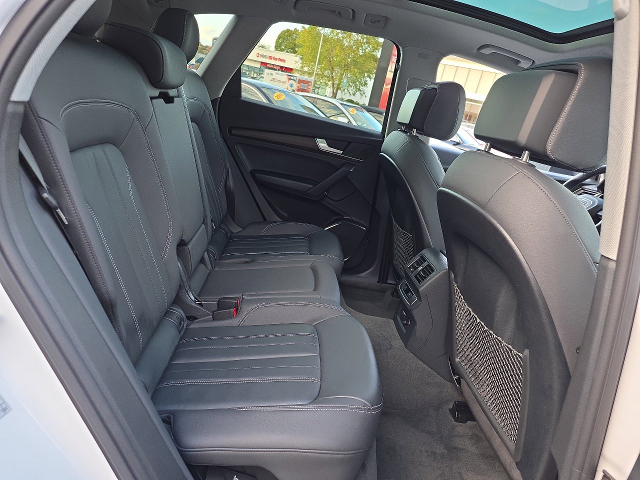 Used 2023 Audi Q5 2.0T Premium w/ Convenience Package image 48