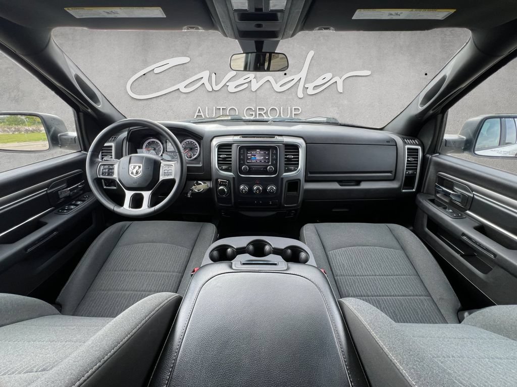 Used 2024 RAM 1500 Warlock RWD image 20