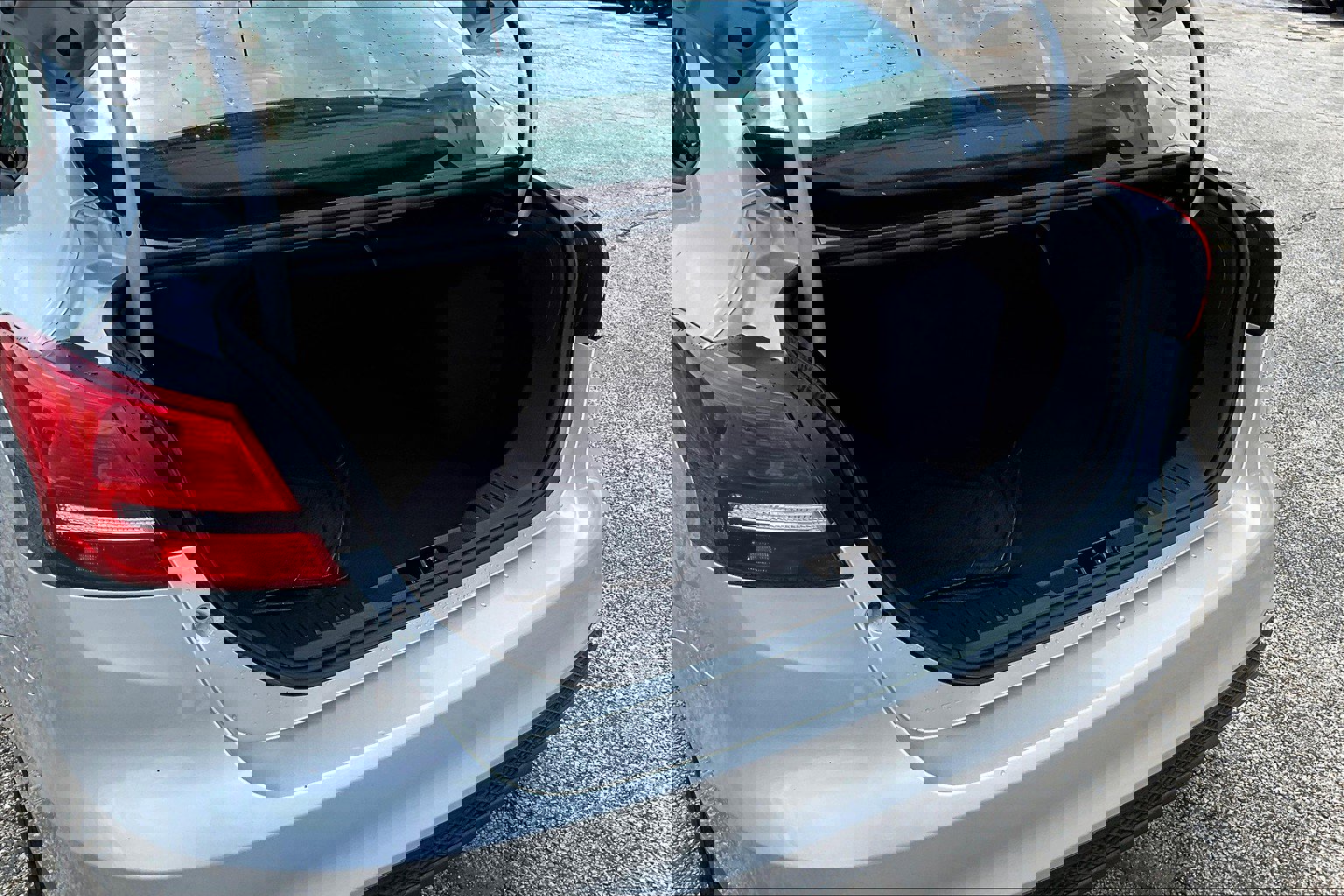 Used 2018 Ford Focus SE image 18