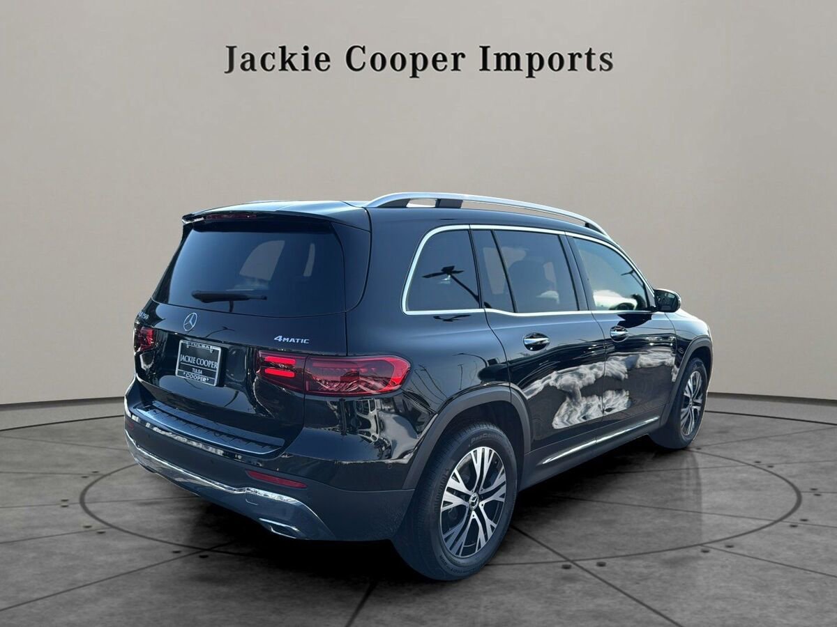 New 2026 Mercedes-Benz GLB 250 4MATIC image 5