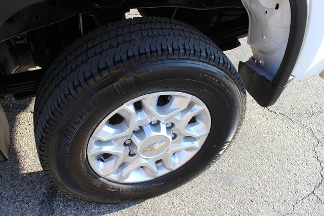 Used 2022 Chevrolet Silverado 2500 LT w/ Fleet Comfort Package image 11