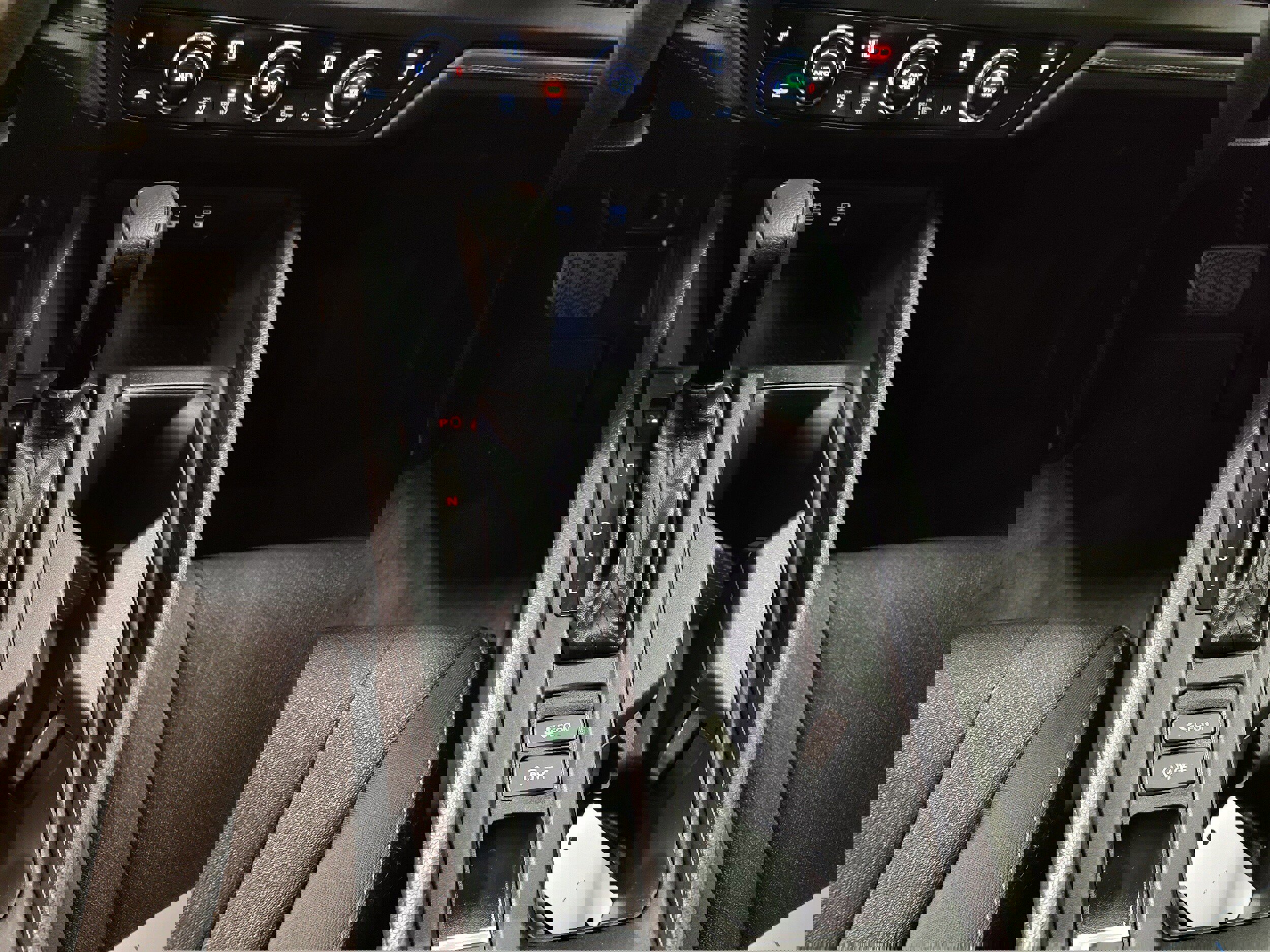 Used 2024 Honda Accord EX image 8