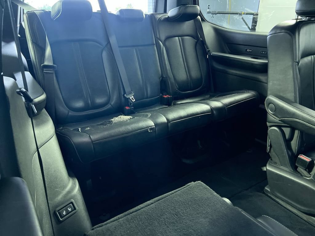 Used 2022 Jeep Wagoneer Series III w/ Premium Group I AWD/4WD image 31