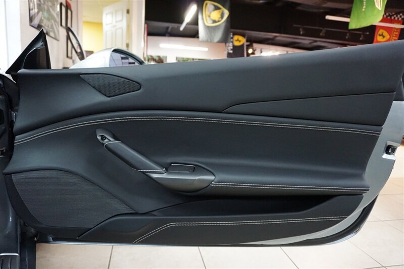 Used 2018 Ferrari 488 Spider RWD image 22