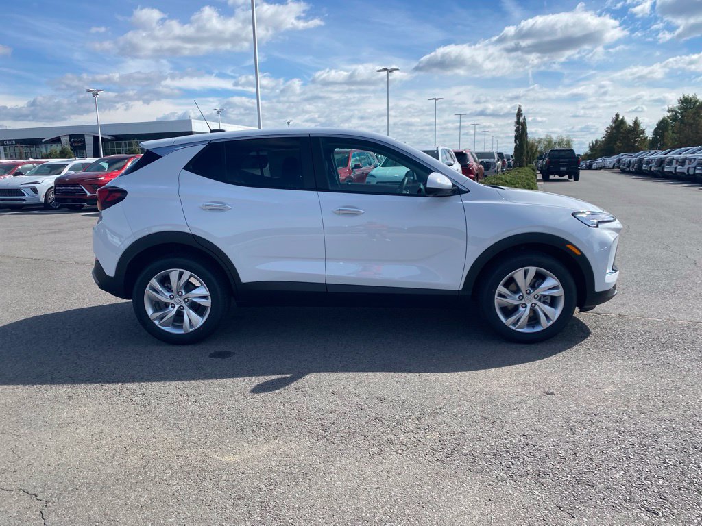 New 2026 Buick Encore GX Preferred w/ Advanced Technology Package FWD image 5