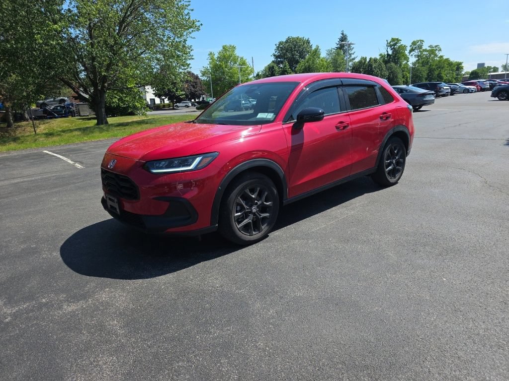 Certified 2025 Honda HR-V Sport image 3