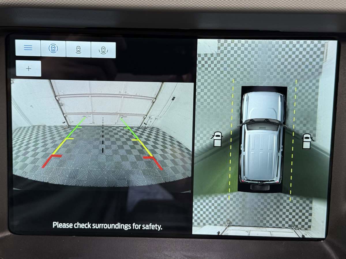 Used 2023 Ford Bronco Badlands w/ Sasquatch Package image 27