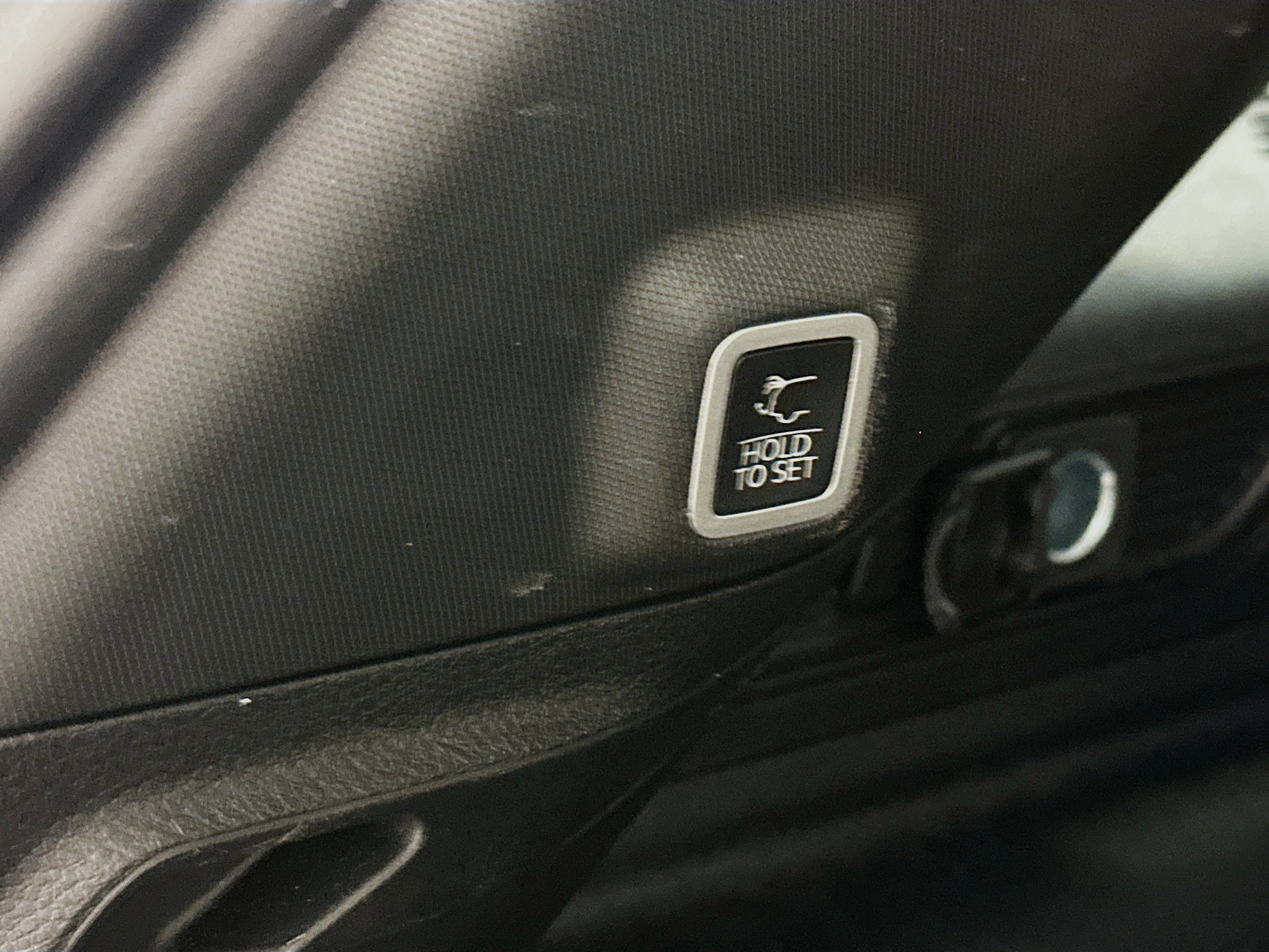 Used 2023 Jeep Grand Cherokee 4WD 4xe w/ Luxury Tech Group II image 32