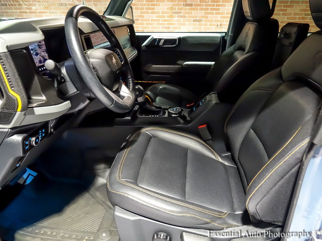 Used 2023 Ford Bronco Badlands image 14
