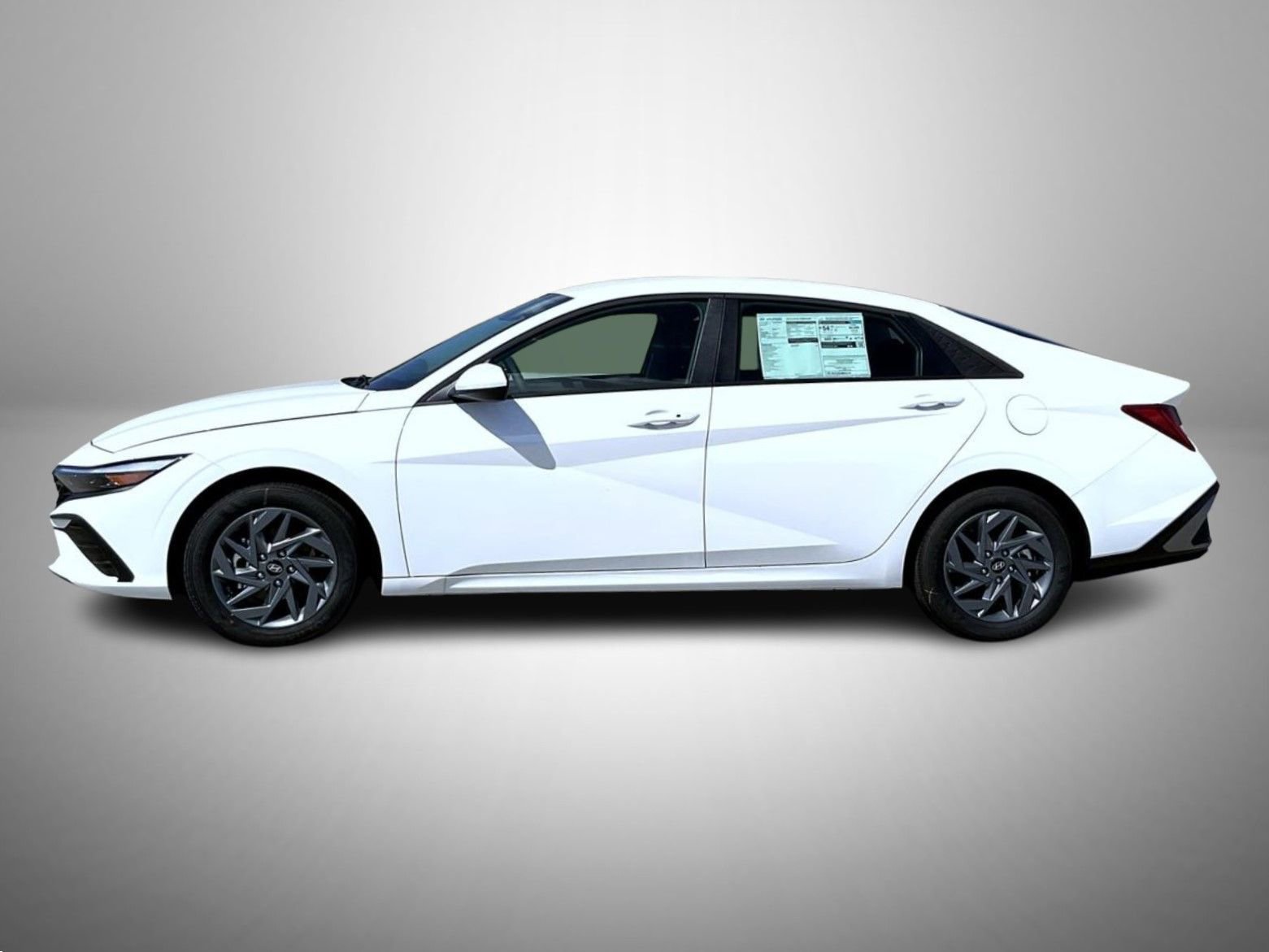 New 2026 Hyundai Elantra Hybrid FWD image 8